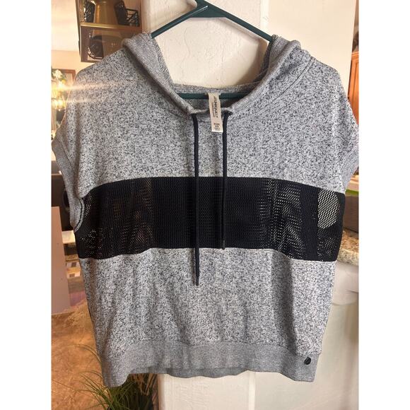 Lorna Jane Women's Grey/Black Mesh Short Sleeve Pullover XSmall 0-4 BOGO - Picture 10 of 11